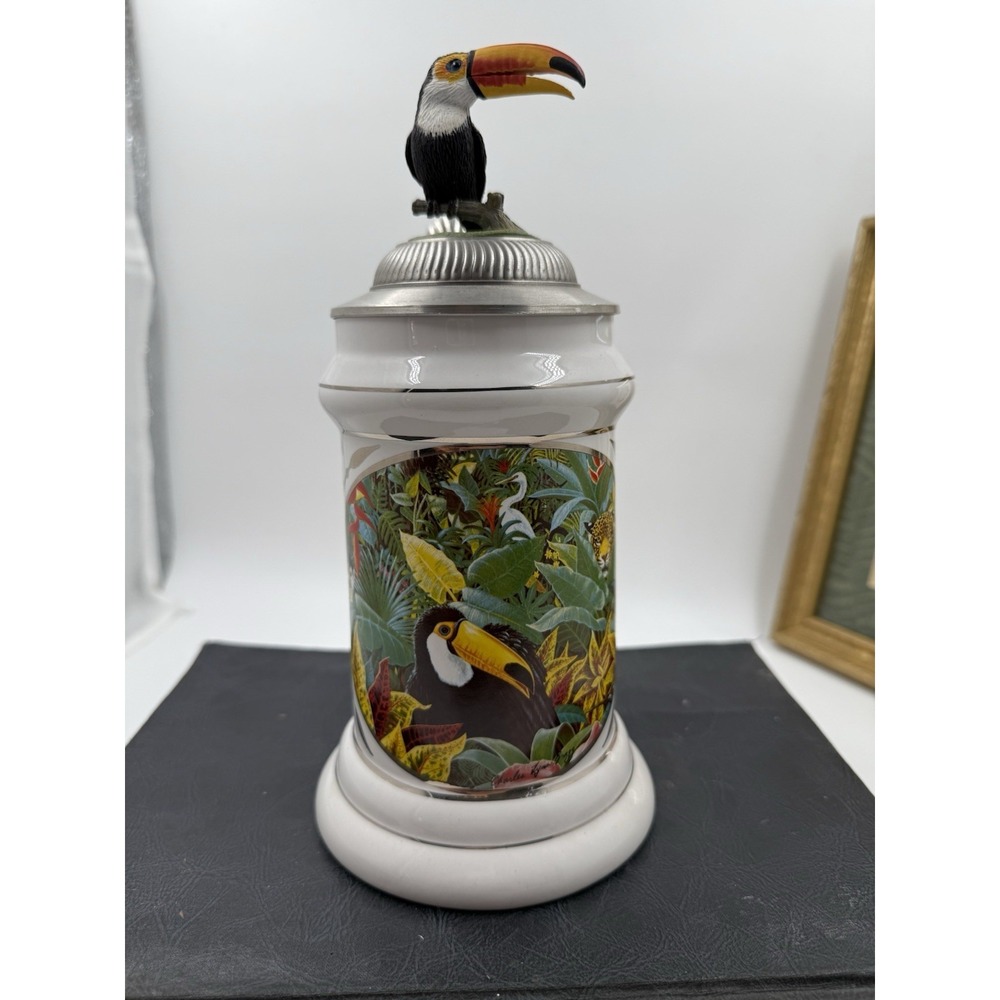 Dram Tree "Rainforest Magic" Stein by Charles Lynn Bragg #835 1st Edition Toucan